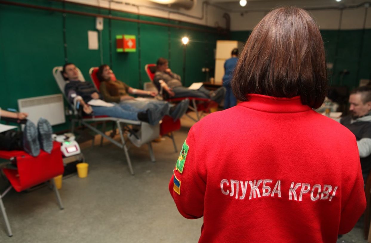 Харківські енергетики та їхні працівники продовжують рятувати життя: масштабна акція донорства крові