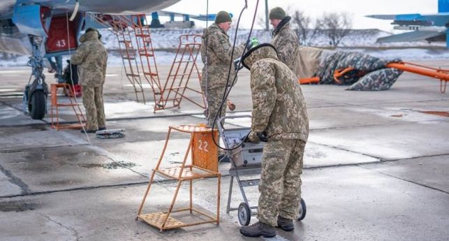 Зустрічаємо 25 лютого: традиції, прикмети та що варто знати