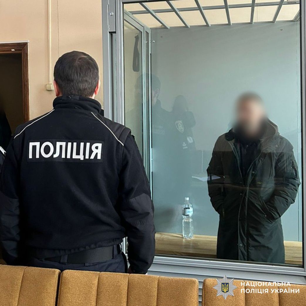 У Харкові затримали водія, який намагався втекти, наїхавши на поліцейську
