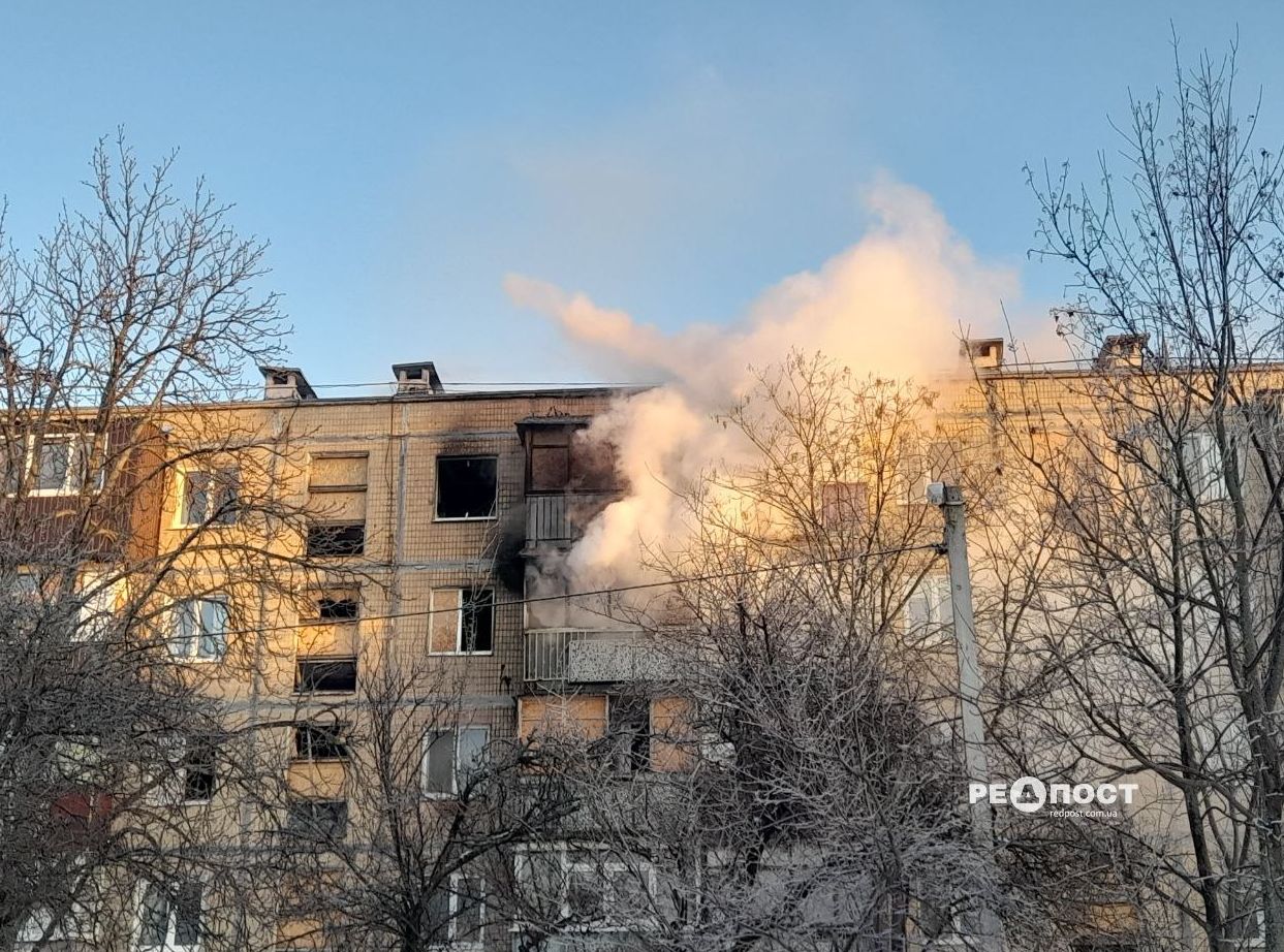 Серйозний обстріл Харкова: Пошкоджено житловий будинок на Салтівці