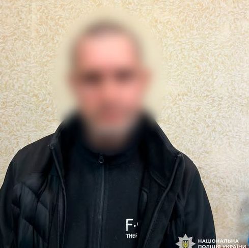 Затримання чоловіка за крадіжку кабелів у Харкові