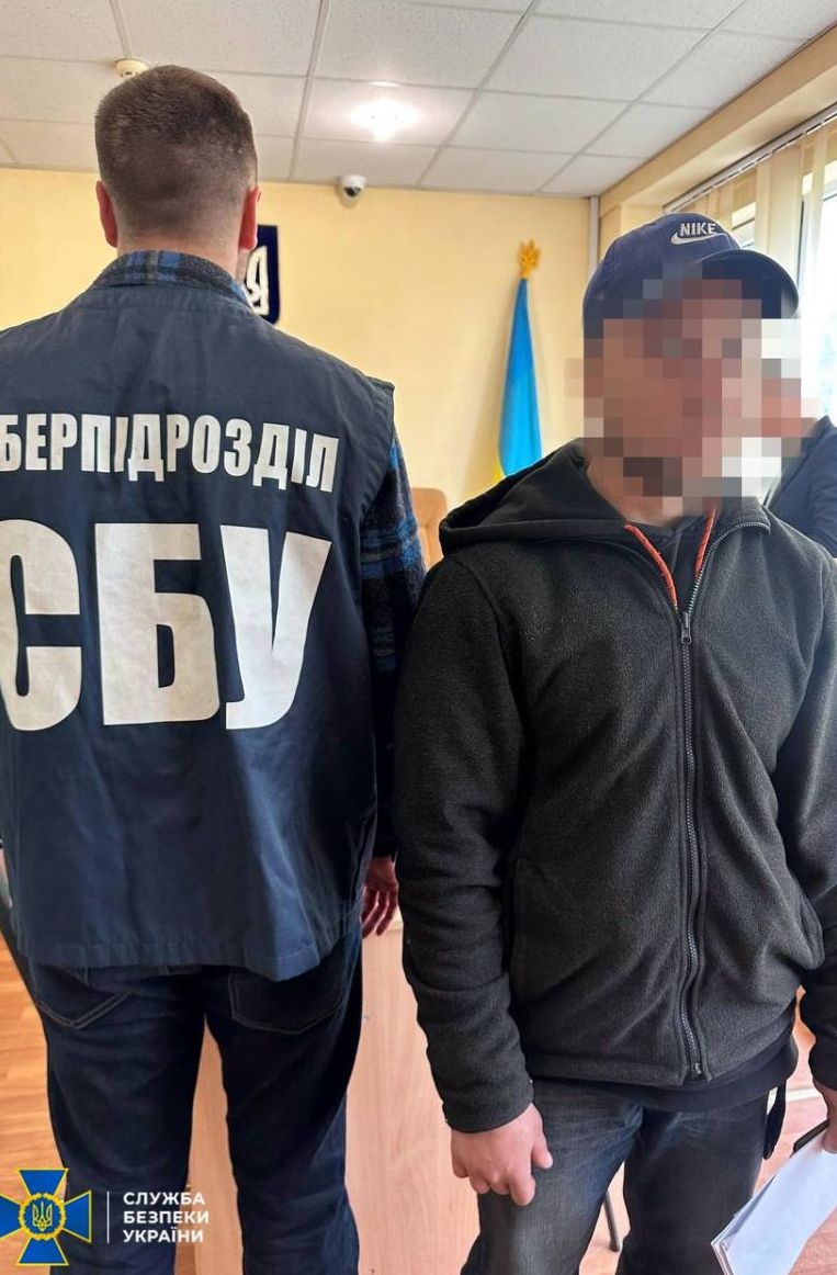 У Харкові засудили агента, який передавав інформацію окупантам