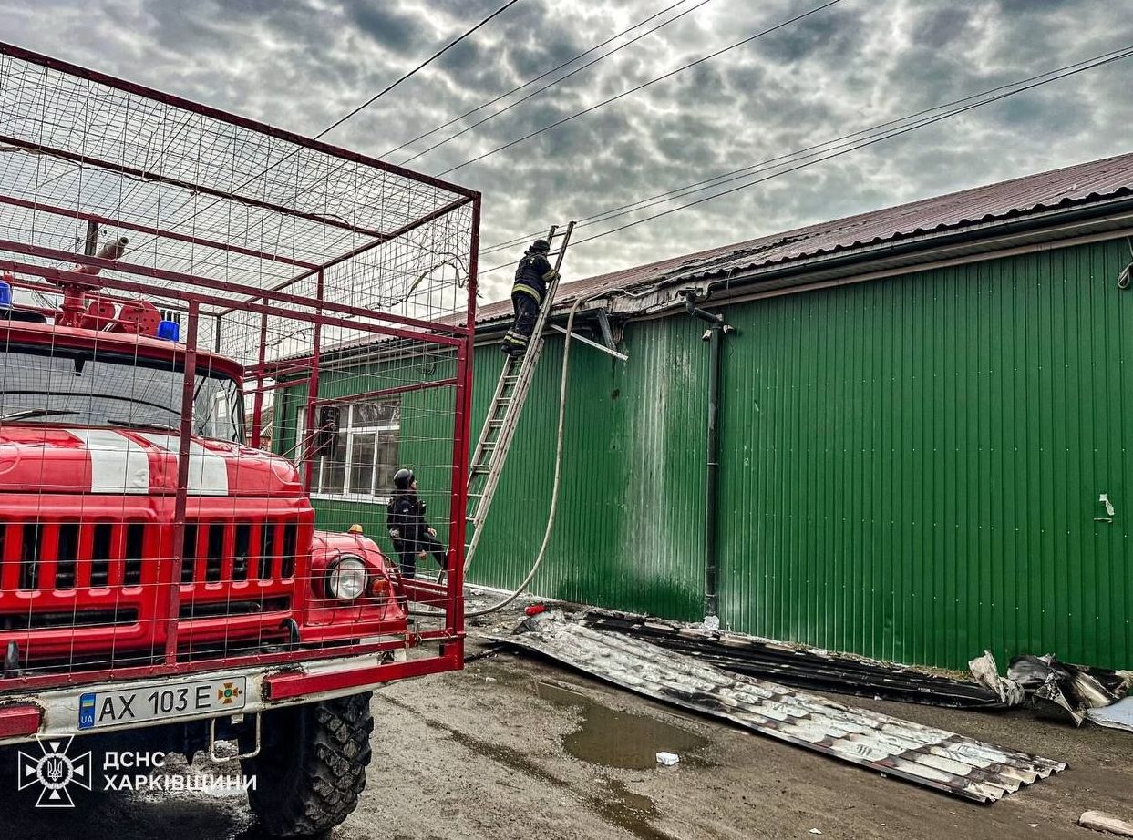 Великдень під обстрілом: атака ворожого дрона на магазин у Богодухівському районі