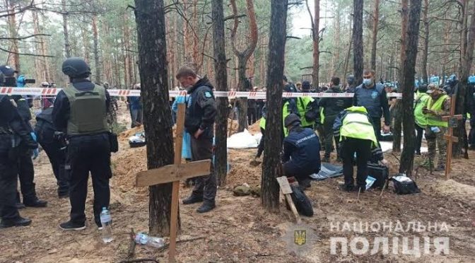 Наслідки окупації Харківщини: масові поховання та воєнні злочини