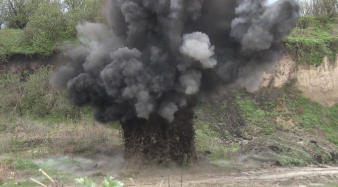 На Харківщині чоловік травмувався через вибух невідомого предмета на городі